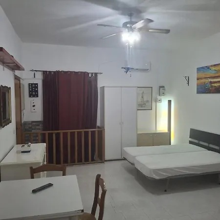 Casa Sul Mare Scandurra Tatil Evi *